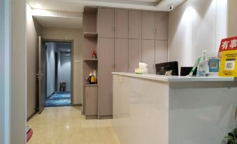 Wuhan Bishui Business Room (Optics Valley Pedestrian Street)