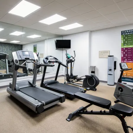 Baymont by Wyndham White Plains - Elmsford