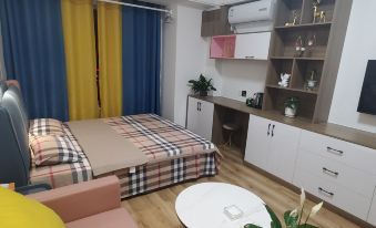 Haiyun Xuju Collection Apartment (Rizhao Haina Mall)