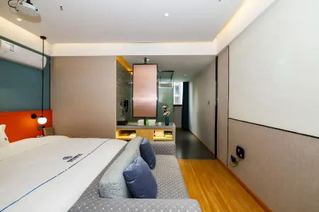 Fengdu Fengruixi Hotel Отели рядом с достопримечательностью «Fengdu Hongsheng Culture Plaza»