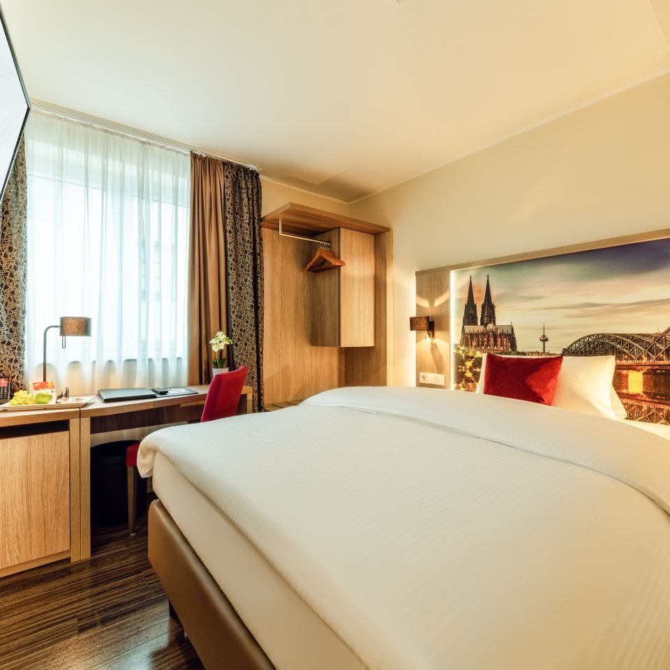 CityClass Hotel Caprice am Dom-Cologne Updated 2022 Room Price-Reviews &  Deals | Trip.com