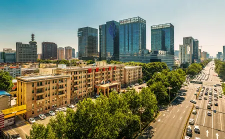 Handan Hotel (Handan Road, Congtai Park Station) Отели в г. Ханьдань