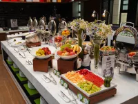 Hampton by Hilton Hebi Railway Station - breakfast