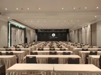 Yinlong Hotel Hotels near Nanchan Temple