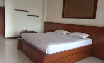 The Grand Hope Resort and Residence