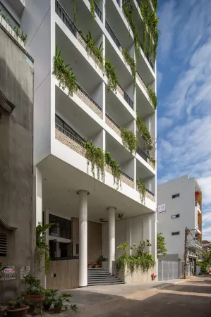 Le Mint Hotel Quy Nhơn Отели в г. Куинён