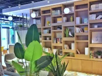 Venice Hotel (Qingdao Jiaodong International Airport Branch) - Bintang 3