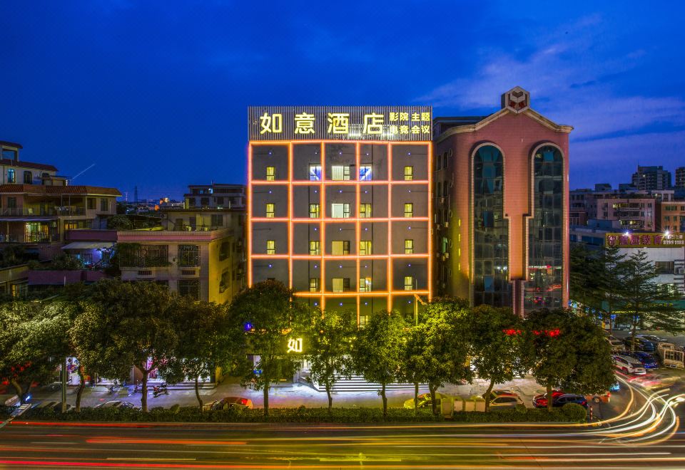 hotel overview picture