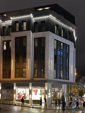 Edition Old City Hotel Отели рядом с достопримечательностью «Библиотека Ахмеда III»