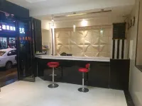 Hezhang Yemingzhu Business Hotel