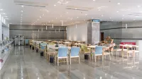 CLIFF HOT SPRING HOTEL Hotels in Sinan