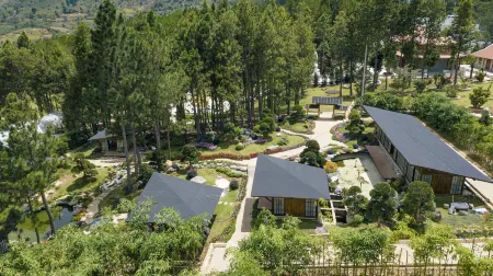 Rung Thong Nui Voi Villa & Resort