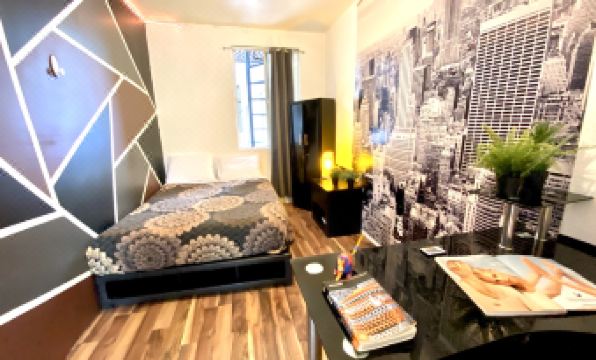Roomies Hostel Condesa