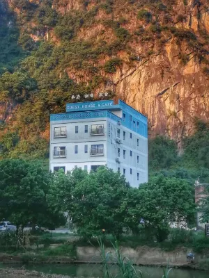 Mental Rock climbing cafe