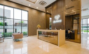 Lily Homes-Vinhomes D'capitlale Apartment