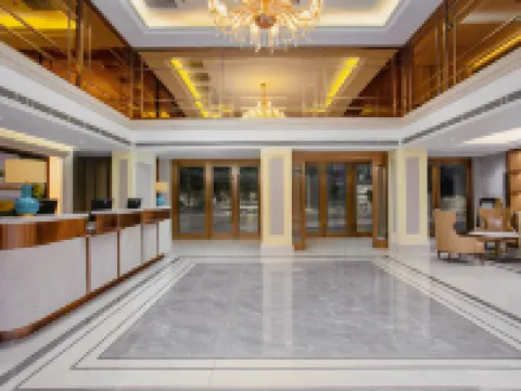 Vienna Hotel（5.0 Heihe Train station Hotel）
