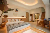 Hengyang and Shanruyuan Hotel (Damiao Branch in Nanyue Scenic Area)