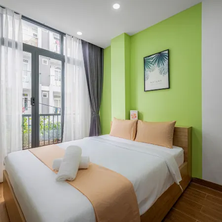 Cozrum Homes - Spring Residence Отели рядом с достопримечательностью «Куан-Бинь-Тхань»
