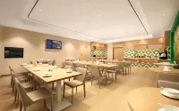 Vienna 3 Best Hotel (Zhumadian Suiping Jinboda Commercial Plaza) Hotels in Suiping