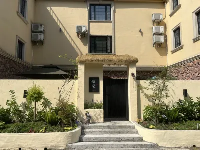 Yingshu Guesthouse Hotels near Dongta Tower