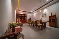 Jianshui Shaokang Zitao Chinese Inn (Zitao Street) - خدمة نقل من وإلى المطار
