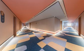 Hanting Hotel (Ordos Wushen Banner HSBC Lvyuan Farmers Market)