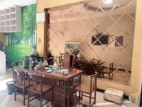 Xinye Junyue Business Hotel