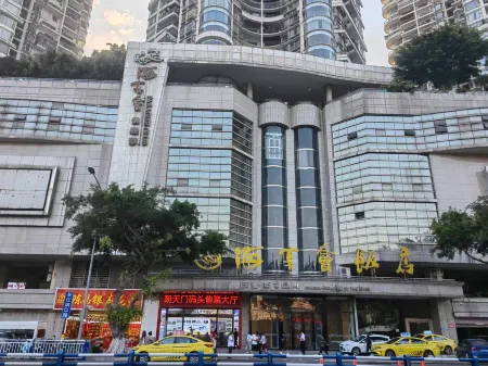 Jiangyou Gaokong Riverview Youth Hostel B&B (Liberation Monument Hongya Cave Branch)