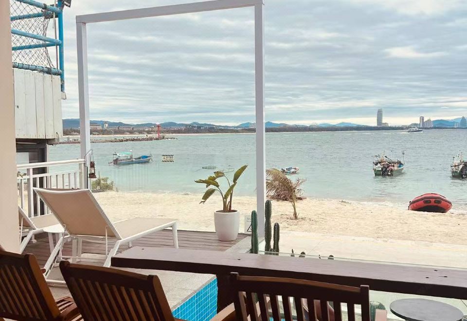 Sanya Sea's Yard Homestay