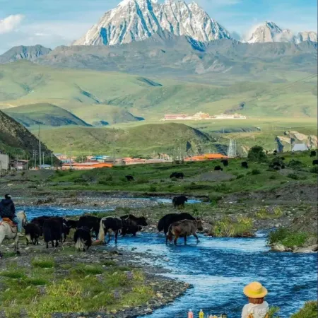 Kangding Tagong Yunduan Bieyuan