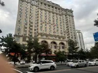 Cloudscape·Lanju High-Rise River View Hotels in Yanji