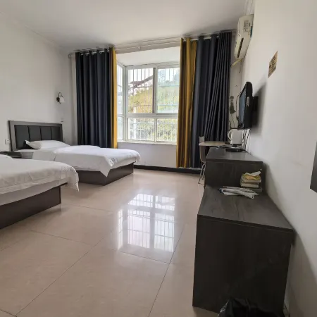 Hanyuan Friendship Business Hotel