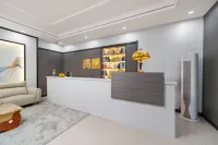 Ruifeng HOTELS (Shenyang Taoxian Airport T3 Music College Taoxian Campus Branch)