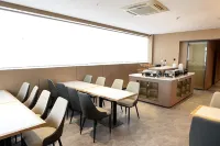 Home Inn Ribera Cloud Hotel (Suzhou Wangting Taihu Scenic Area Branch)