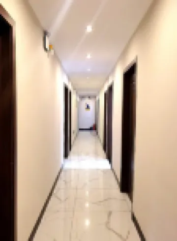 Lijun Hotel (Anshunxi High-Speed Railway Station Olympic Sports Center)