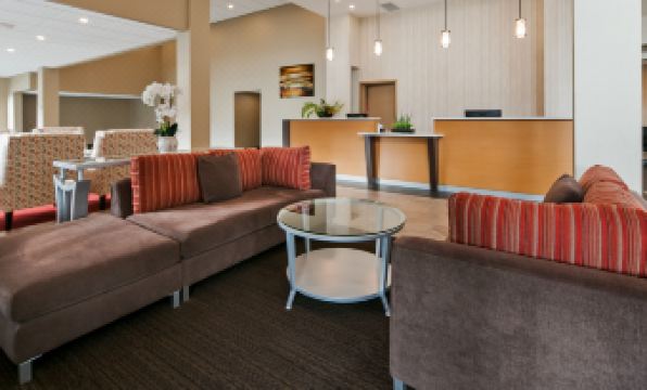 Best Western Plus Burnaby Hotel