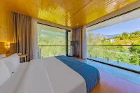 Ranqi Art Hostel Hotels near Yulong Crevice