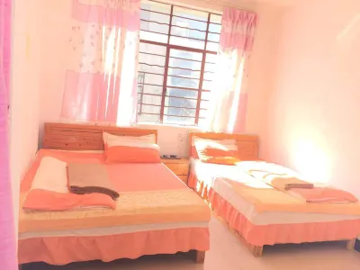 Chuxiong Hongren Hotel Hotels near Xincun Passenger Transport Terminal