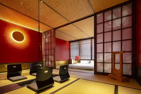 Rareyard Baihujian B&B Отели рядом с достопримечательностью «Tank Museum»