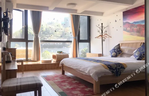 雲和梯田雲漫民宿