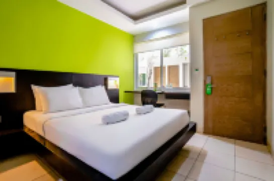 LeGreen Suite Tondano Pejompongan Hotel dekat Jakarta Convention Center