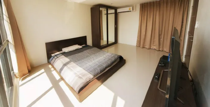 สตูดิโออะพาร์ตเมนต์