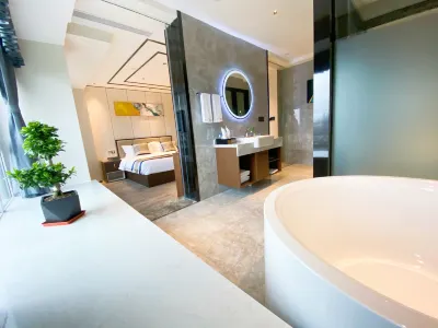 Chengdu Donggu Yunzhi hotel Hotels near Sichuan Chengshi Zhiye Xueyuan-Wuhuan Square