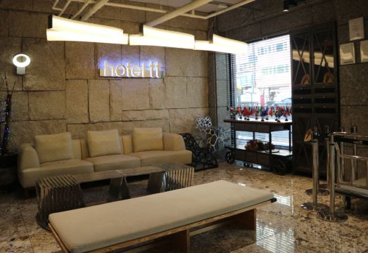 4. 호텔티티 서면(..