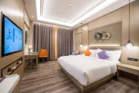 Starlight Hotel(Yuxi High-Speed Railway Station Store)