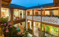 Qingqi Designer Homestay (Lijiang Ancient City South Gate Branch)