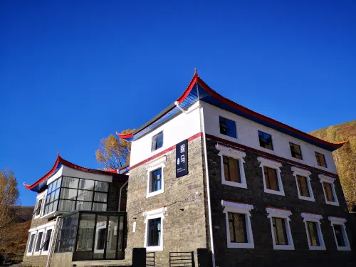 Kangding Barley Horse Mountain Homestay (Xinduqiao Branch) - 3-Sterne