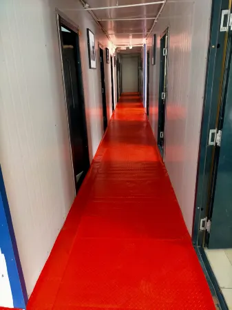 Changbaijiang Shangren Home Tucaiguan Отели рядом с достопримечательностью «Changbaishan No.1 Ice Spring»