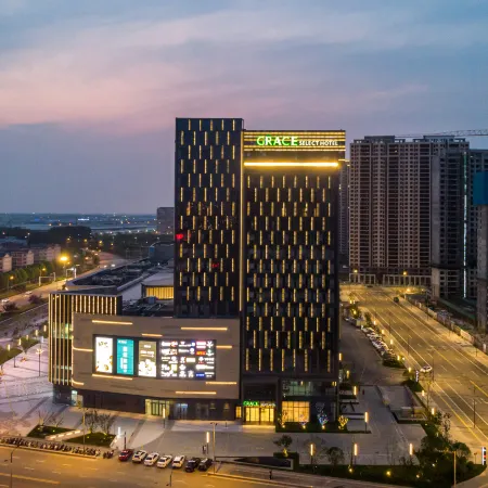 Grace Select Hotel Отели в г. Донтай