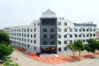 Homeinn Selected Hotel (Longkou Huanhai Middle Road Government Square) Hotels in Yantai